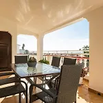 Vila Dolfins By Escape *